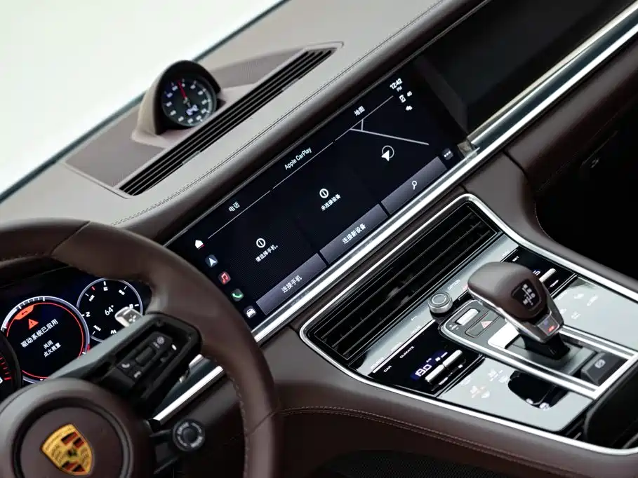 Porsche Panamera — миниатюра 18