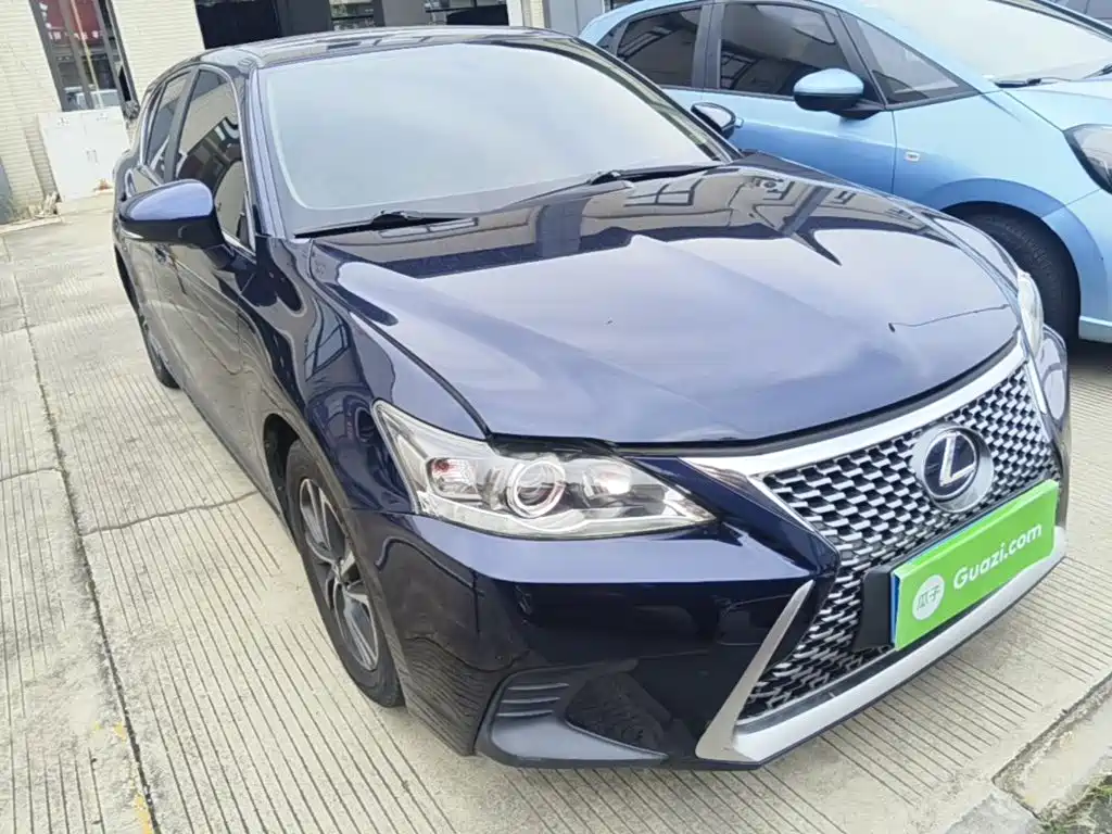 Lexus CT — миниатюра 4