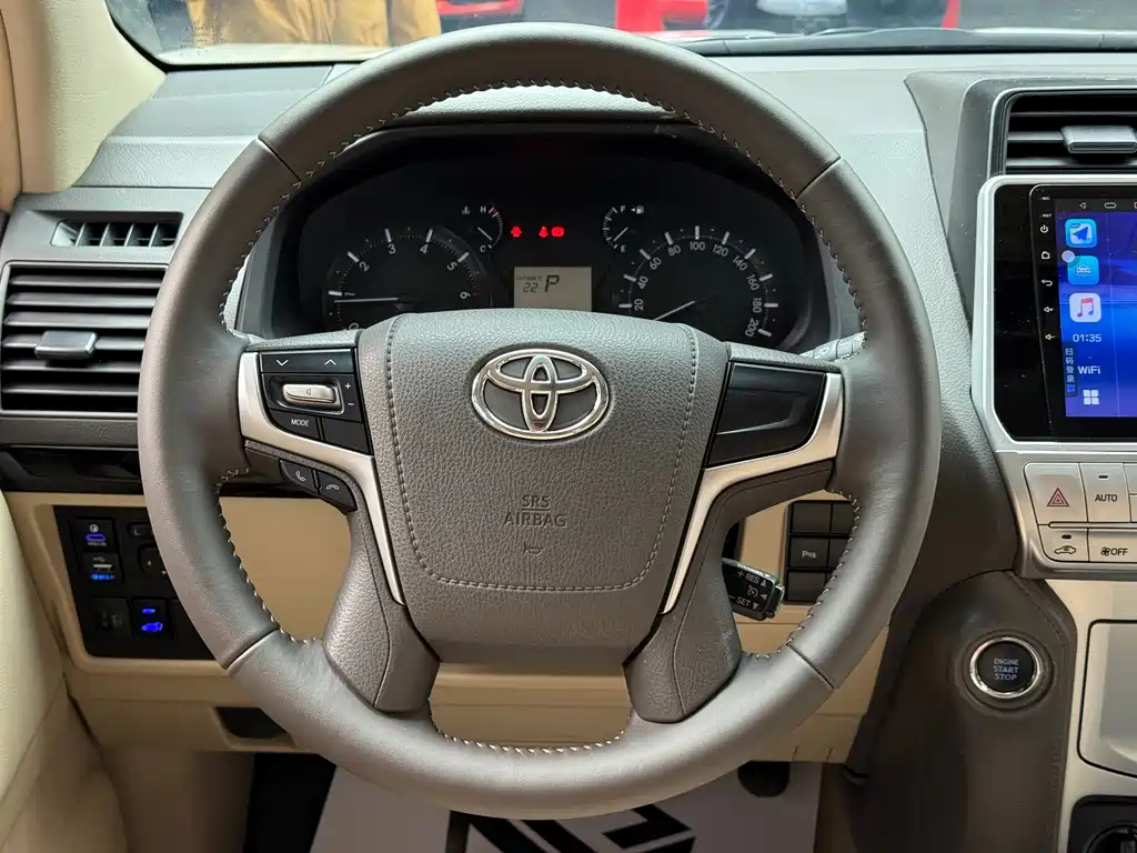 Toyota Land Cruiser Prado 2023 4.0L