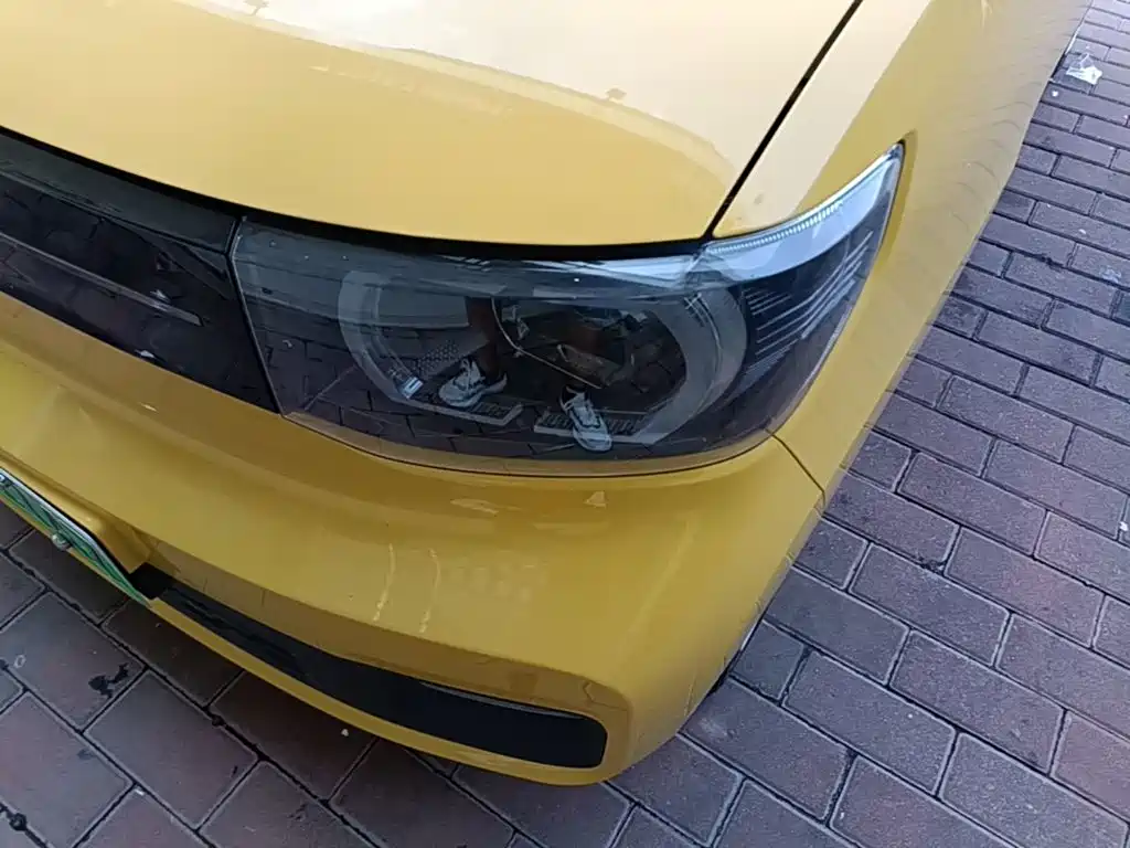 Wuling MINIEV — миниатюра 24