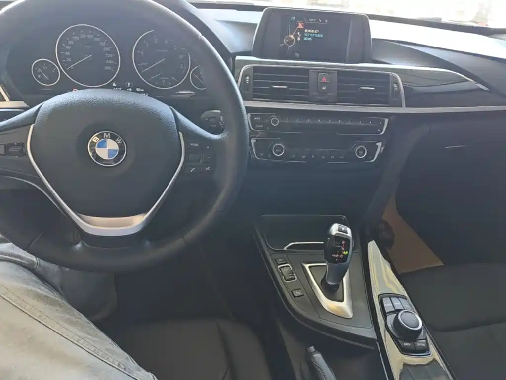 BMW 3 Series — миниатюра 10