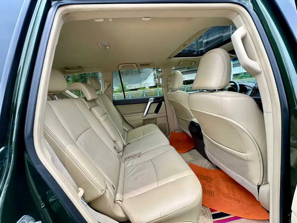 Toyota Prado — миниатюра 14