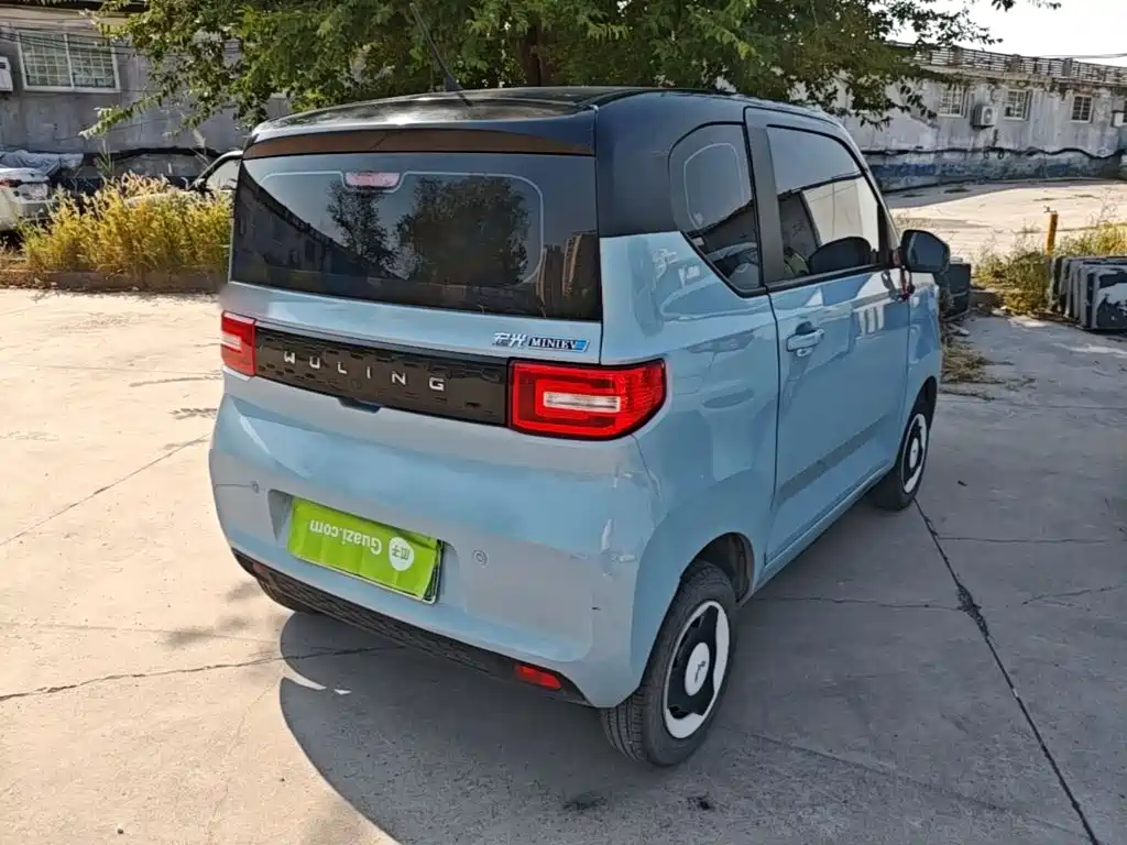 Wuling MINIEV — миниатюра 7