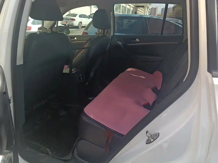 Volkswagen Tiguan — миниатюра 11