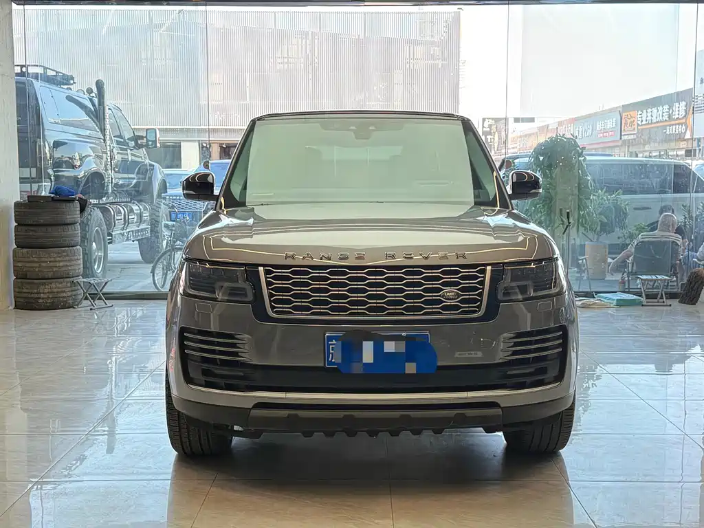 Land Rover Range Rover — миниатюра 3