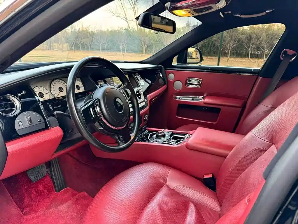 Rolls-Royce Ghost — миниатюра 4