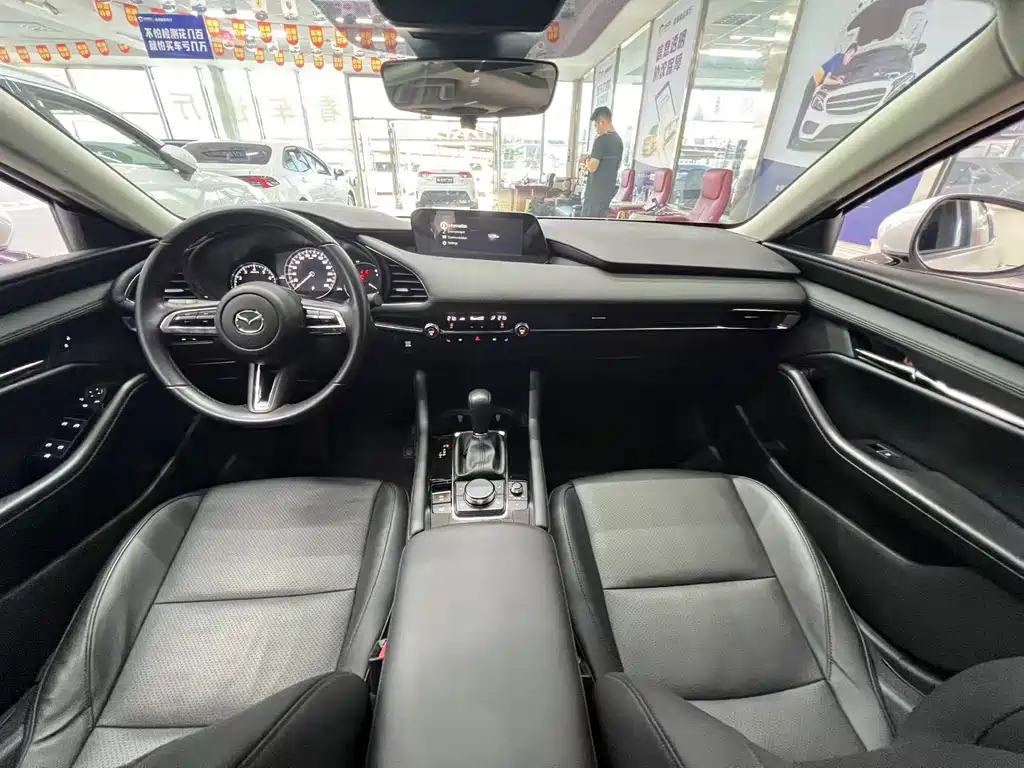 Mazda 3 Axela — миниатюра 9