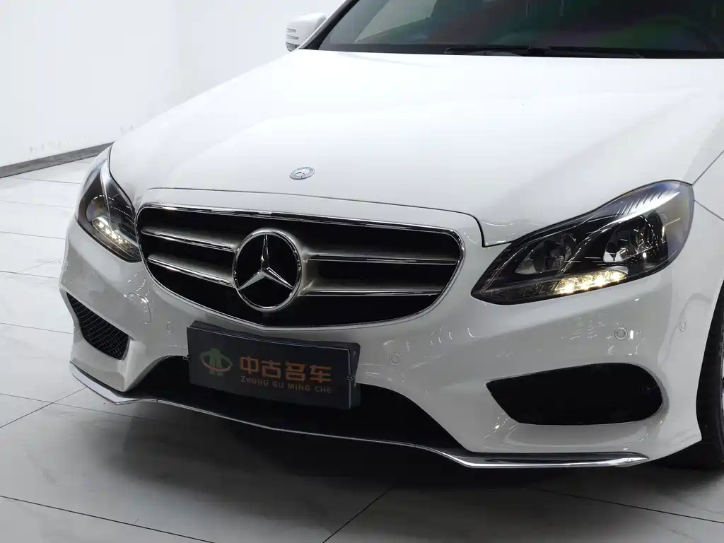 Mercedes-Benz E-Class — миниатюра 22