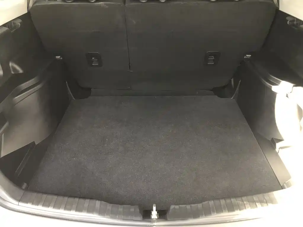 Haval M6 — миниатюра 12