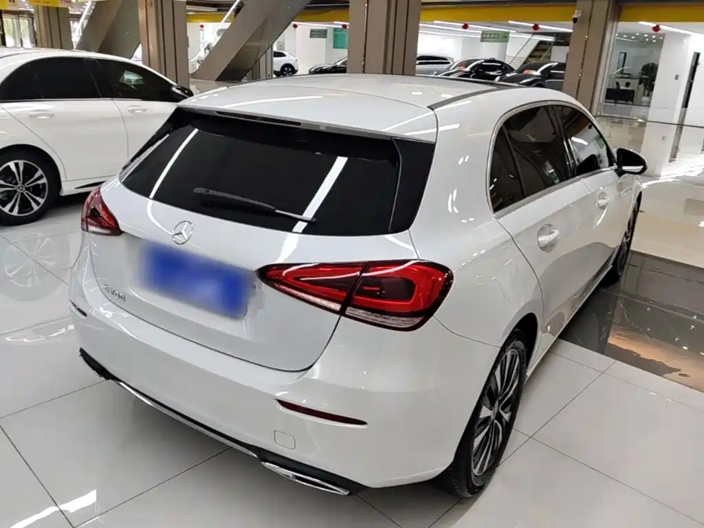 Mercedes-Benz A-Class (Import) — миниатюра 7