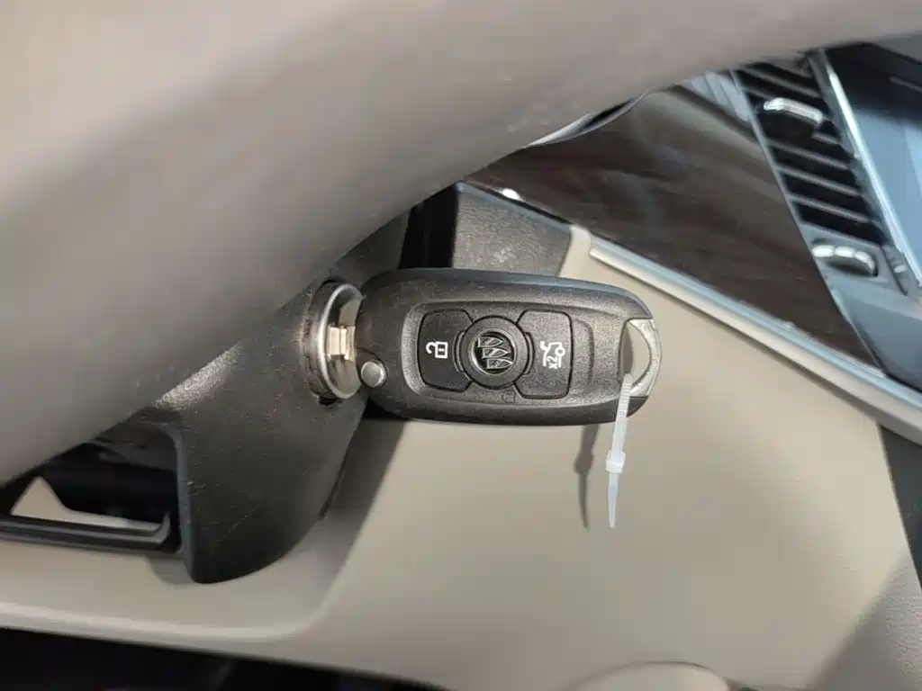 Buick Verano — миниатюра 9