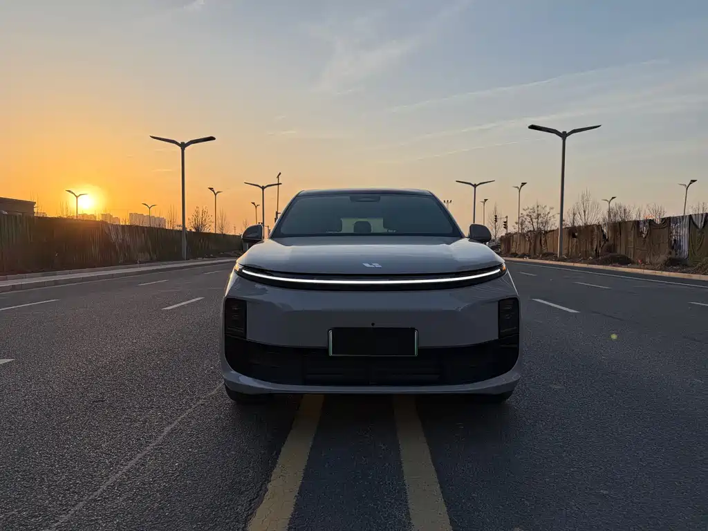 Li Auto IDEAL L6