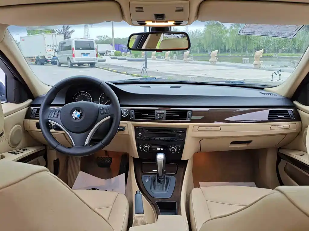 BMW 3 Series — миниатюра 37
