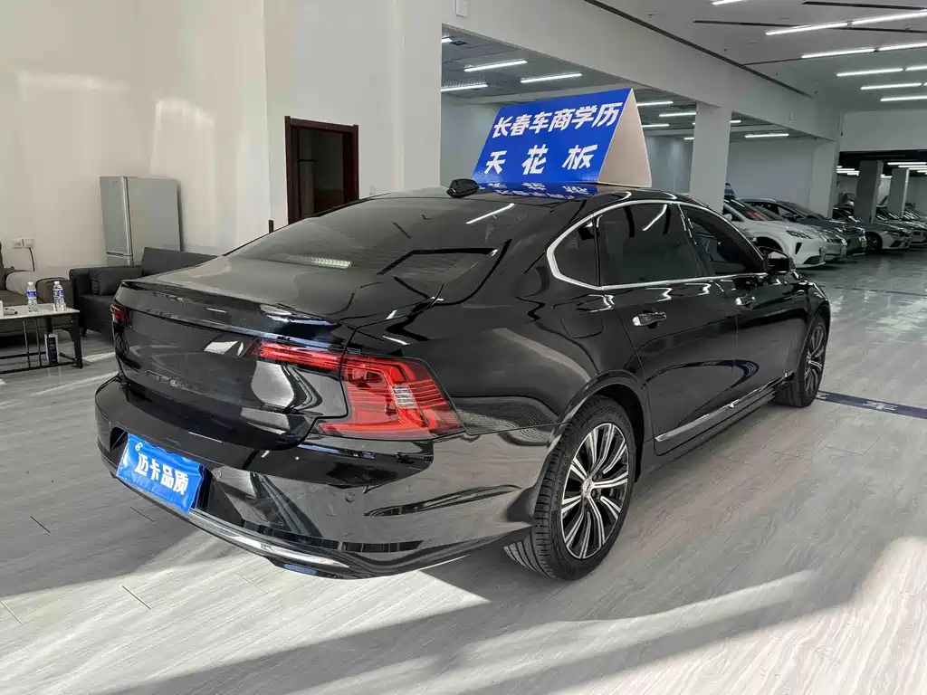 Volvo S90 — миниатюра 10
