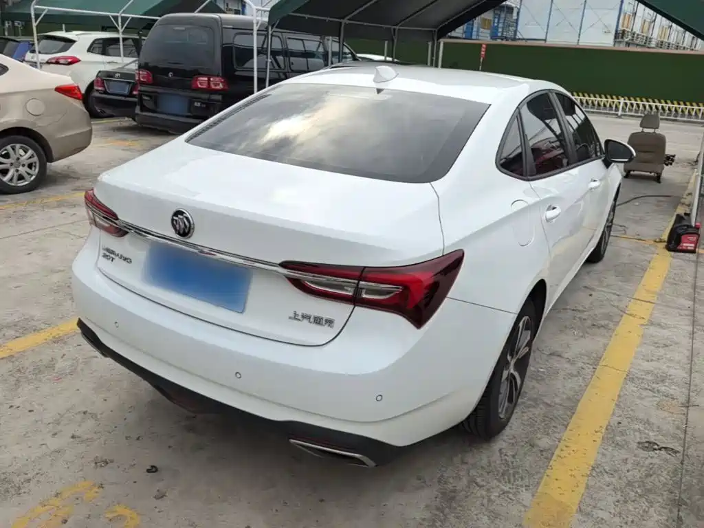 Buick Verano — миниатюра 7