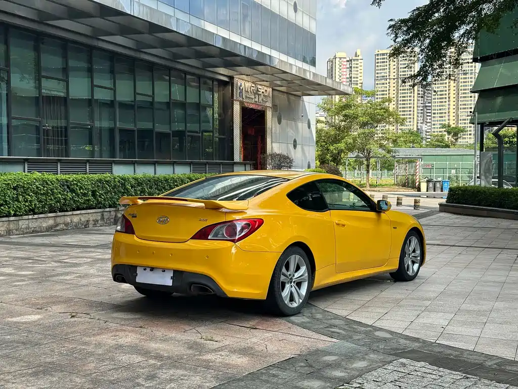 Hyundai Genesis Coupe — миниатюра 15