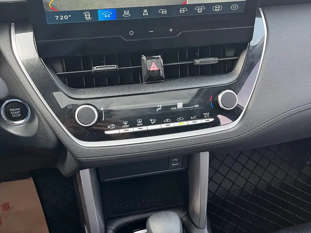 Toyota Frontlander 2.0L CVT Leading plus Edition, фото 4