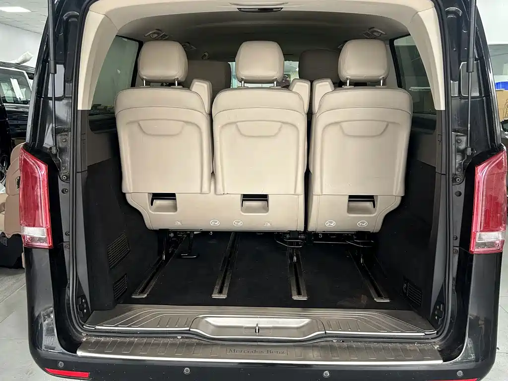 Mercedes-Benz Vito — миниатюра 6