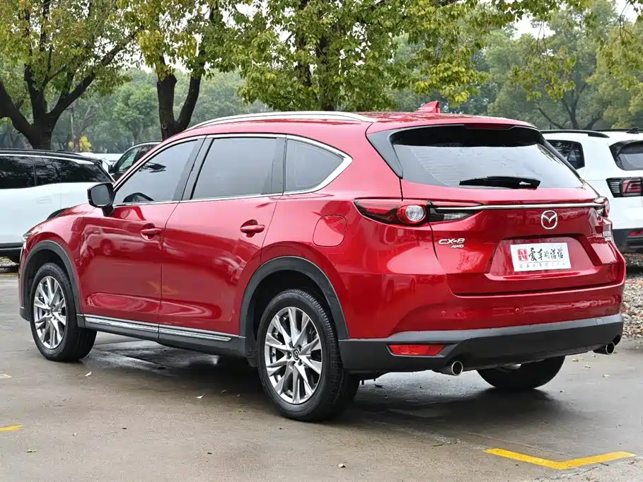 MAZDA CX 8
