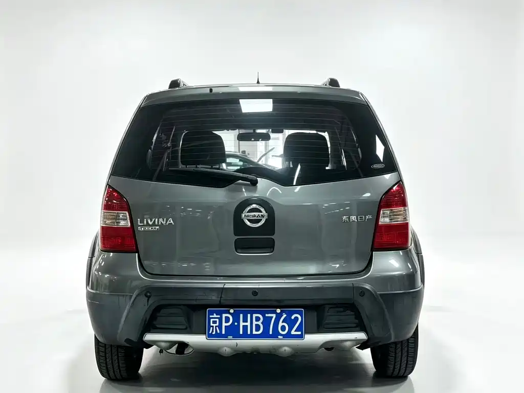 Nissan Livina — миниатюра 6