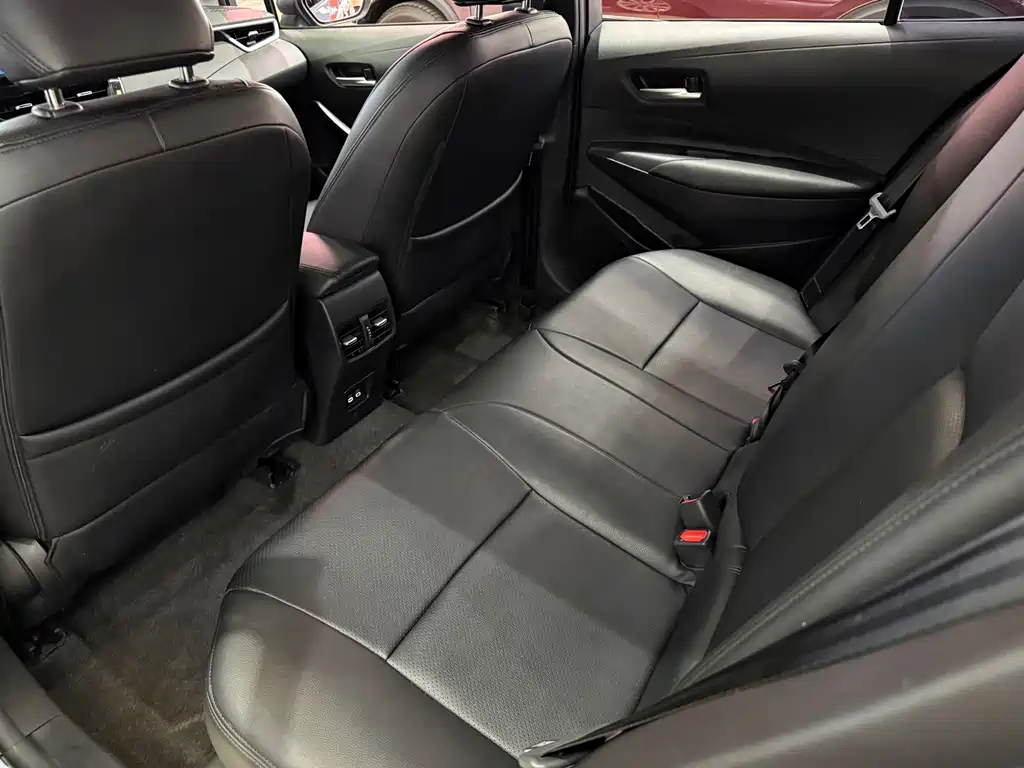 Toyota Corolla — миниатюра 19