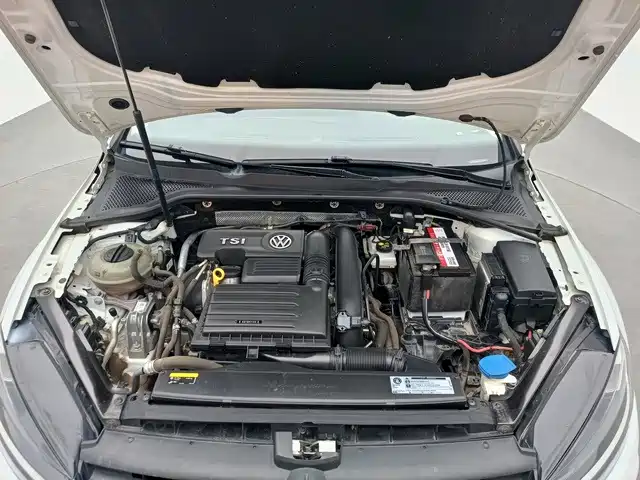 Volkswagen Golf — миниатюра 9
