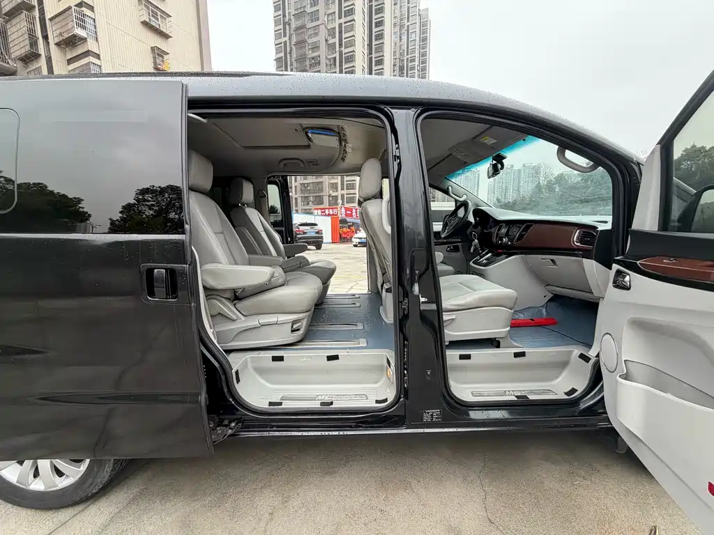 JIANGQI GROUP RUIFENG M5