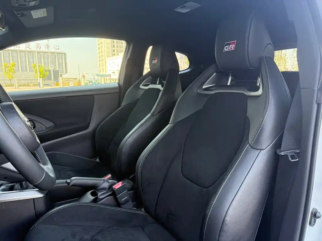 Toyota GR YARIS — миниатюра 15