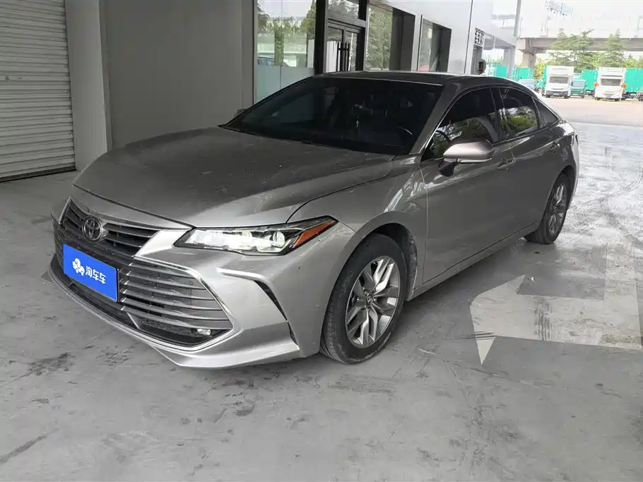 Toyota Avalon 2022