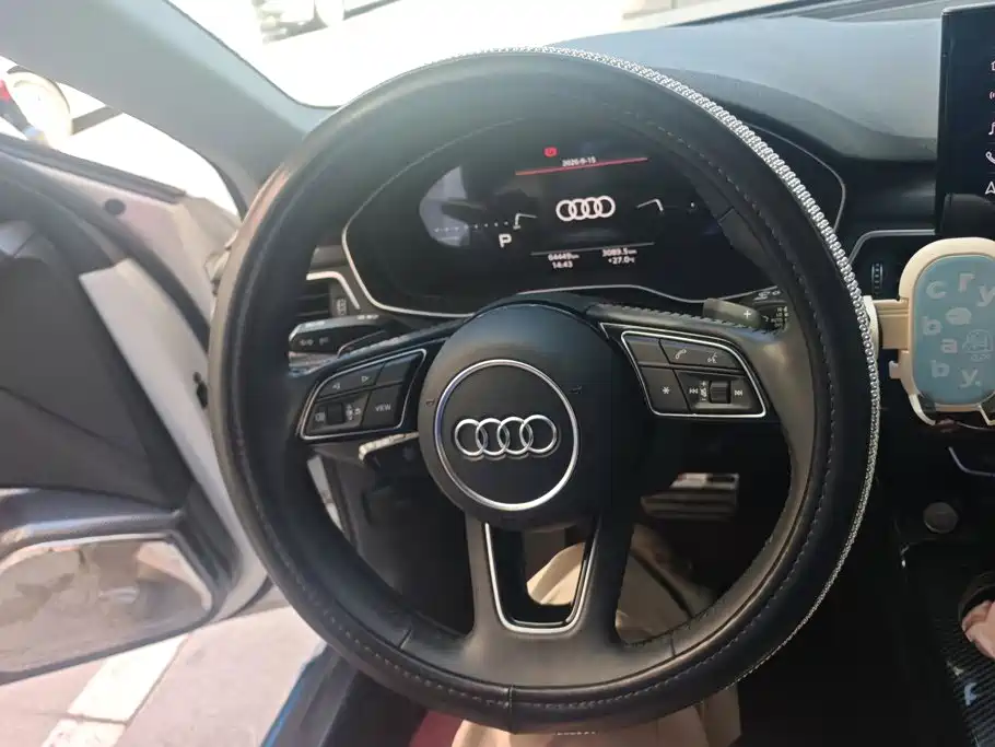 Audi A4L — миниатюра 15