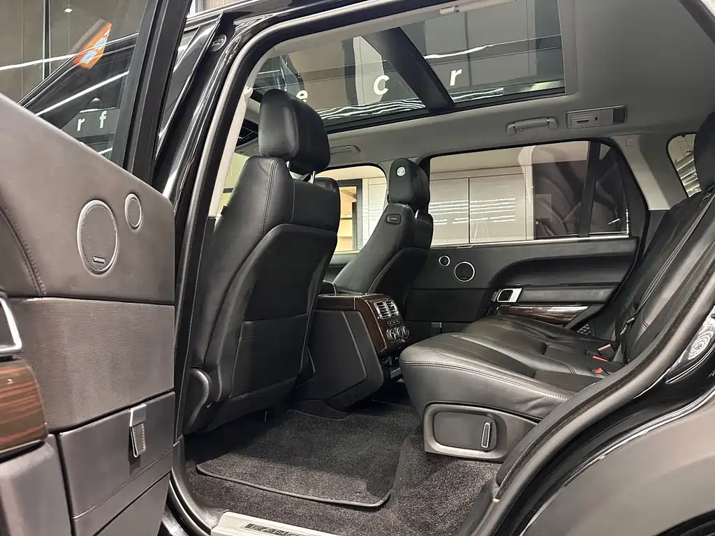 Land Rover Range Rover 2017 3.0 SC V6 Vogue SE Long Wheelbase