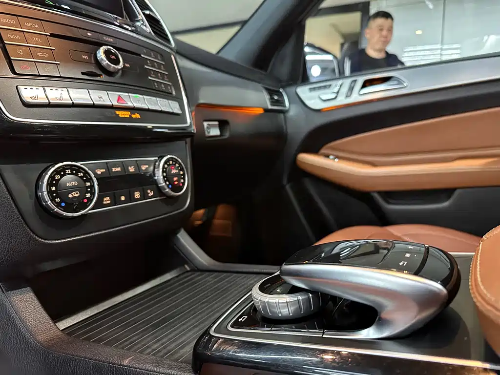 Mercedes-Benz GLS 2016 GLS 400 4MATIC