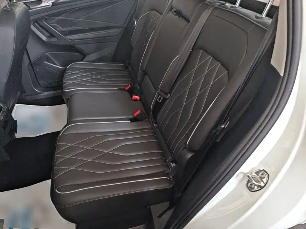 Volkswagen Tiguan L — миниатюра 17