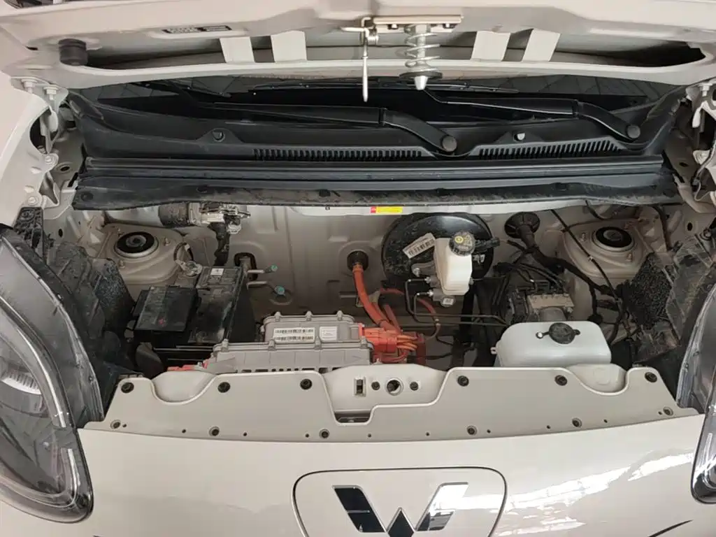 Wuling MINIEV — миниатюра 20