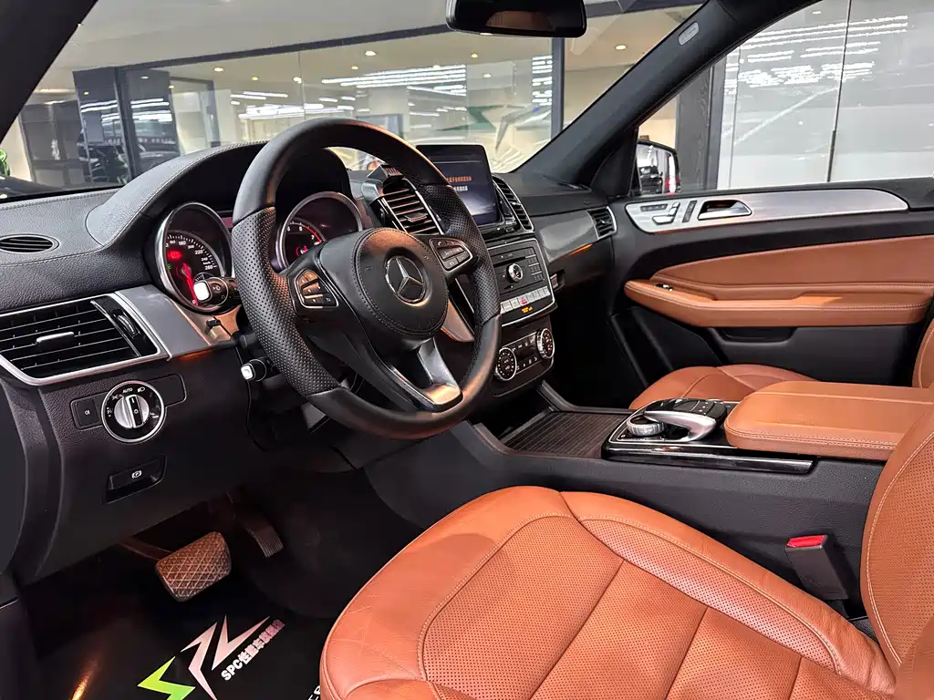 Mercedes-Benz GLS 2016 GLS 400 4MATIC