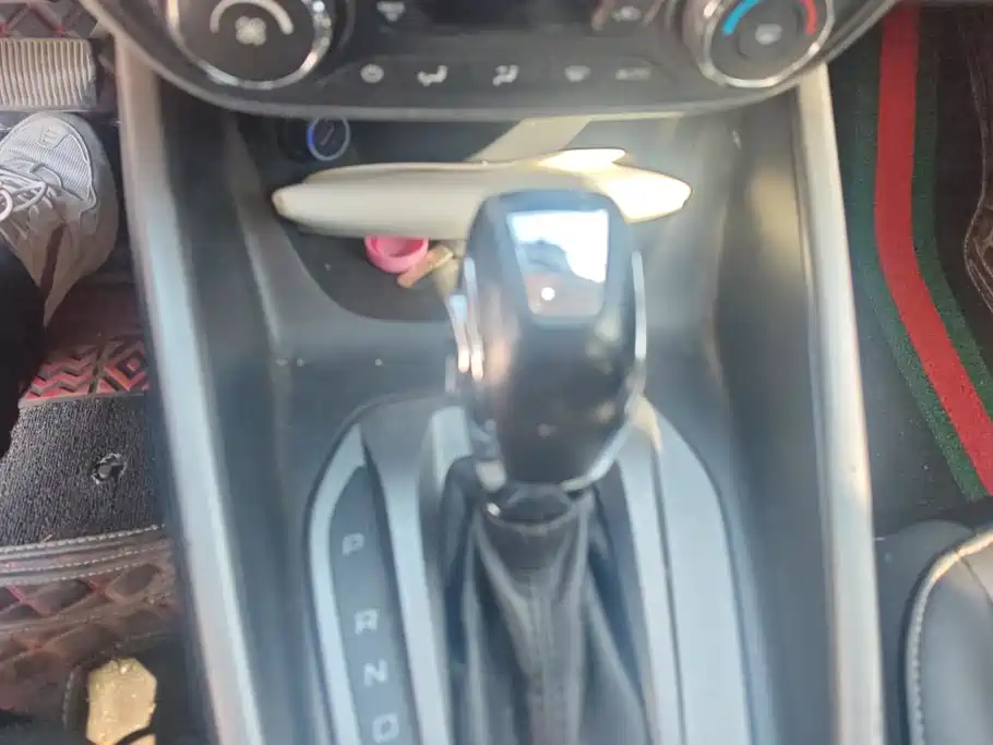 Ford Escort — миниатюра 16