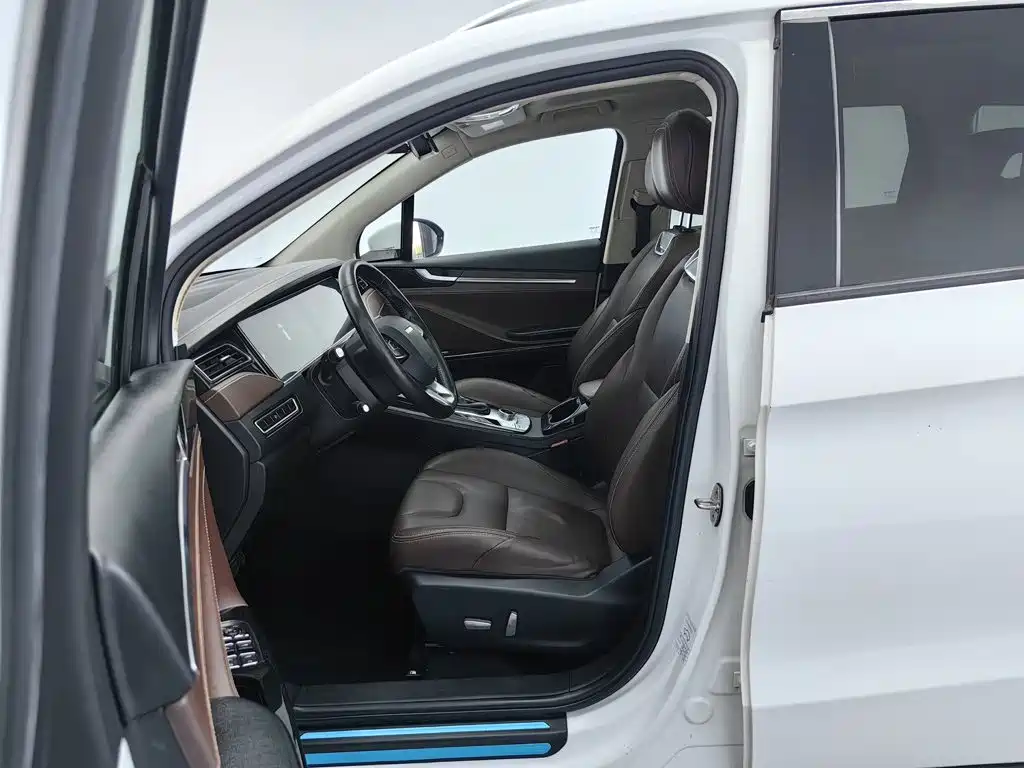 TRAUM S70 — миниатюра 10