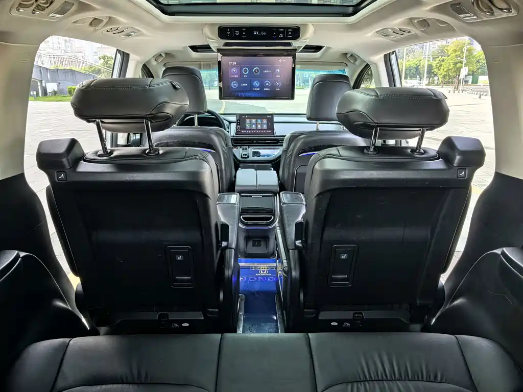 Honda Elysion — миниатюра 13