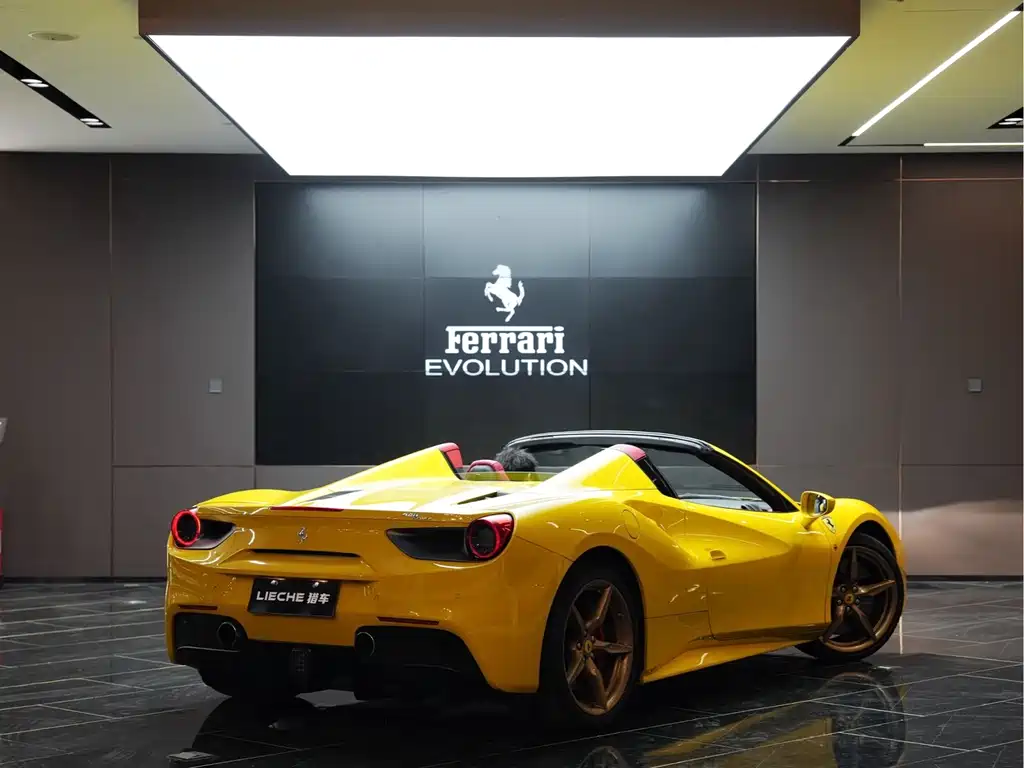 Ferrari 488 - фото 10