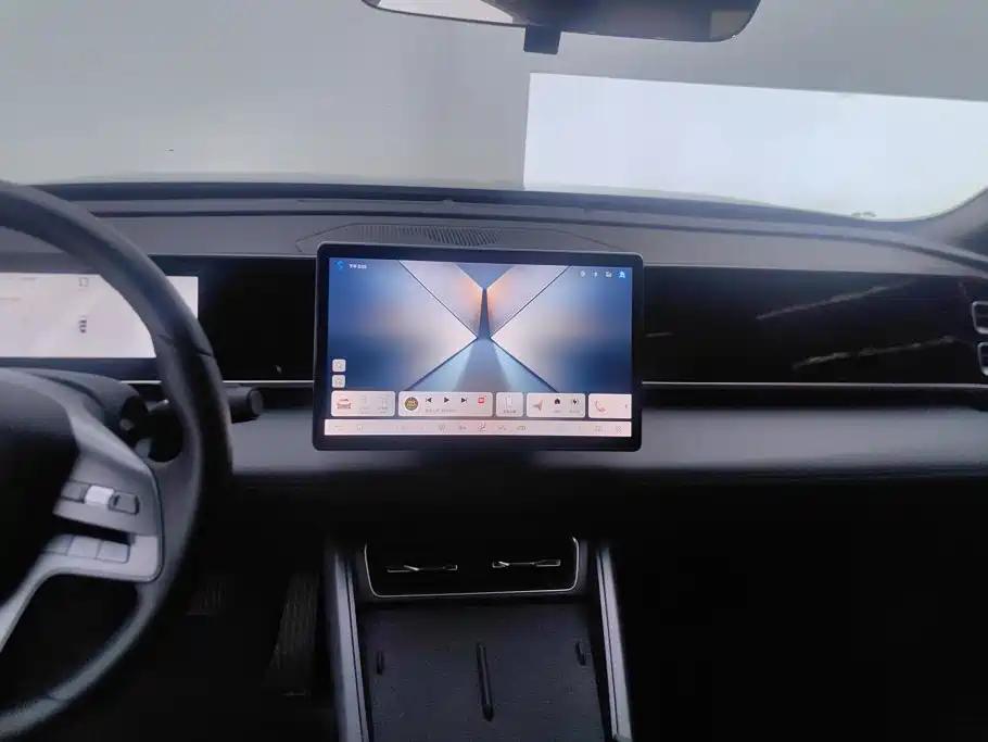 BYD Qin L — миниатюра 13