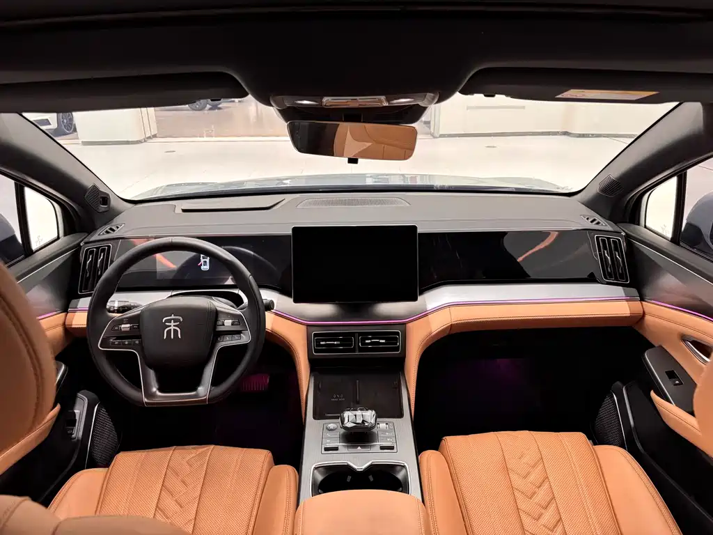 BYD L DM-i — миниатюра 5