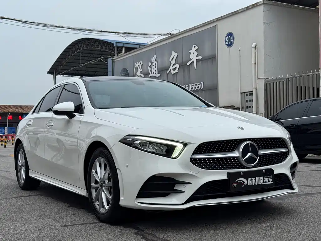 Mercedes-Benz A-Class — миниатюра 3