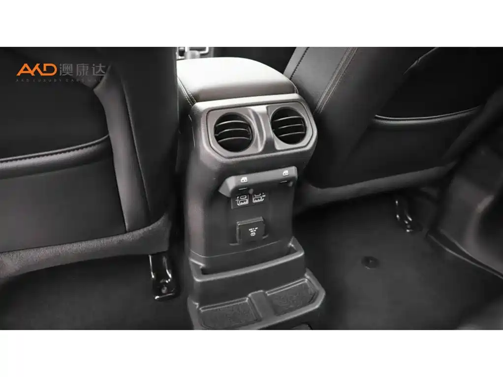 Jeep Wrangler — миниатюра 9