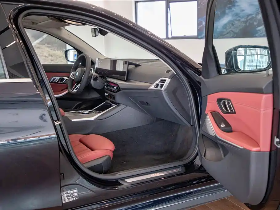 BMW i3 — миниатюра 21