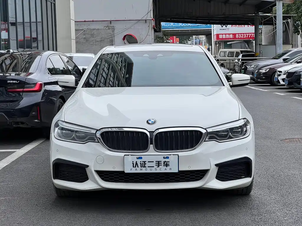BMW 5 SERIES