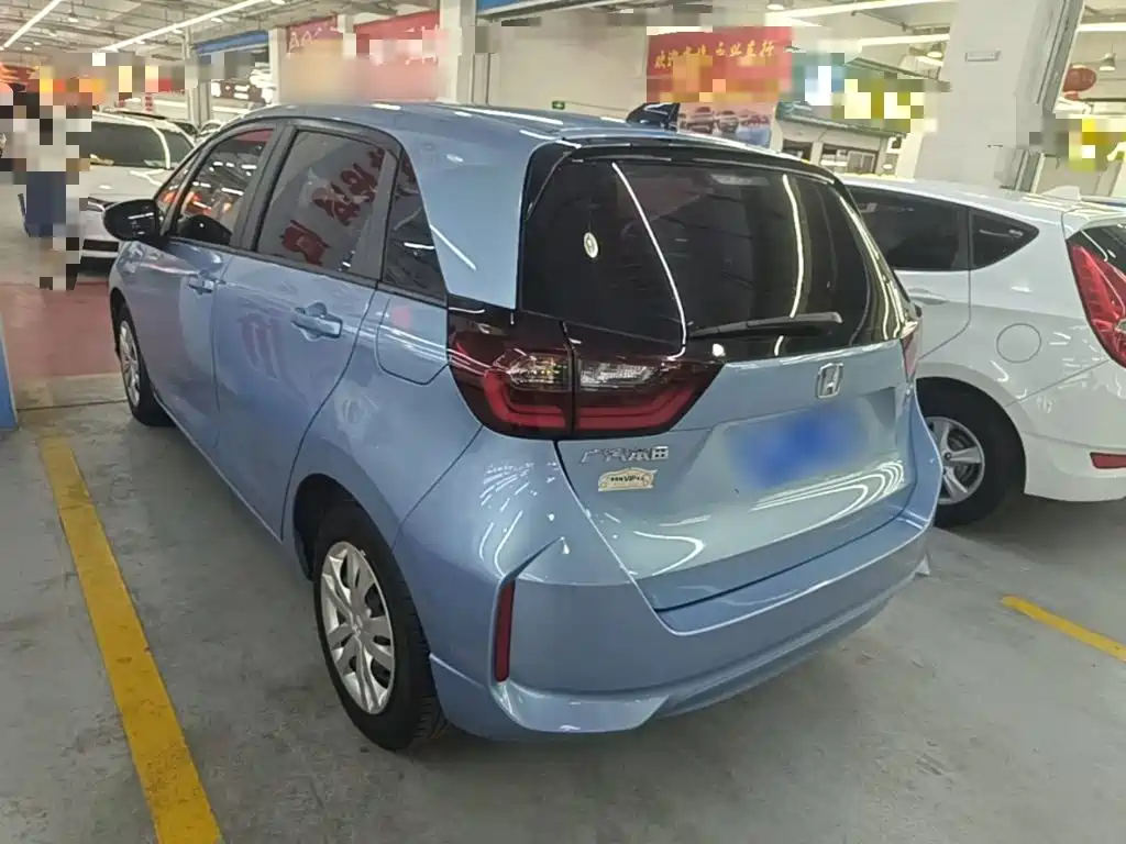 Honda Fit — миниатюра 5