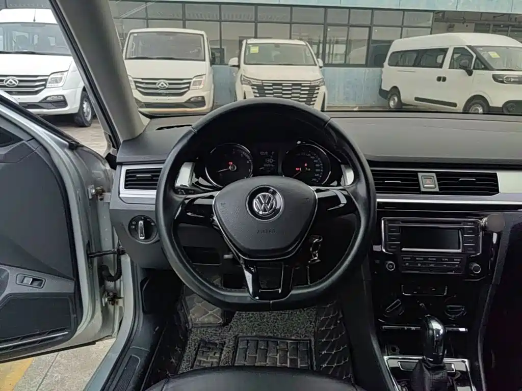 Volkswagen Bora — миниатюра 7