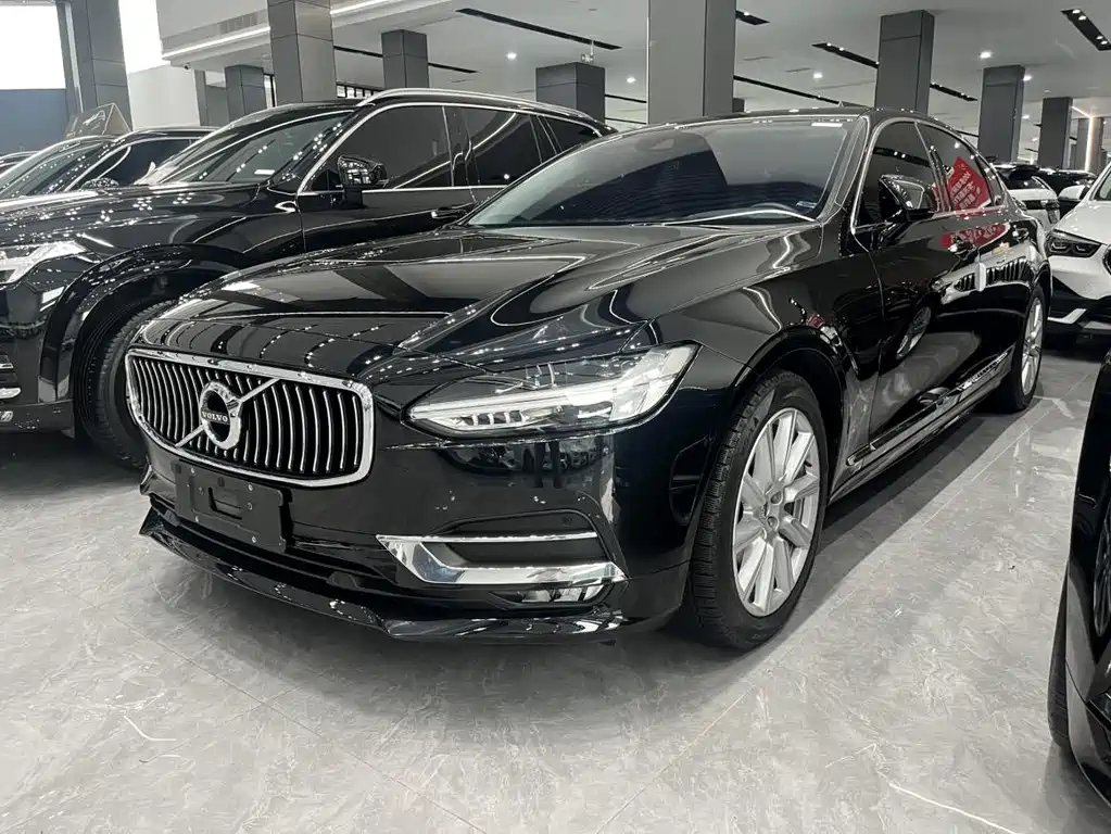 Volvo S90 2018