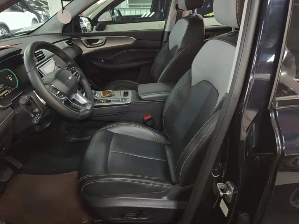 Roewe RX5 eMAX — миниатюра 15