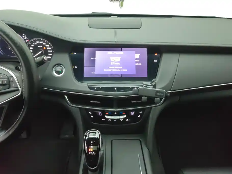 Cadillac CT6 — миниатюра 13